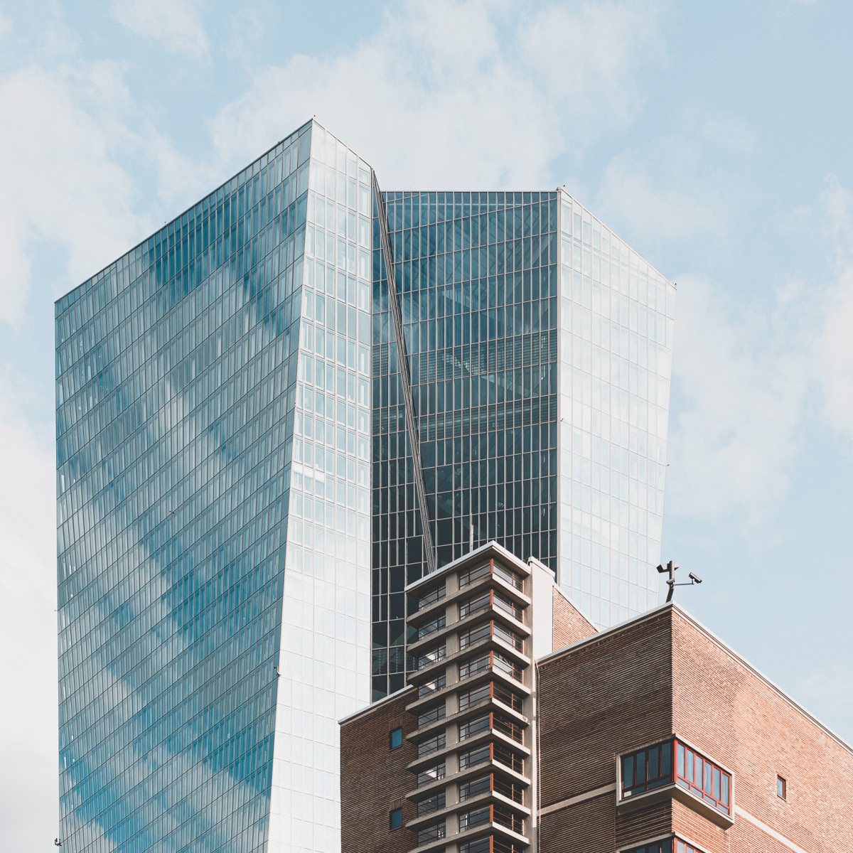 n1_5D4_3938